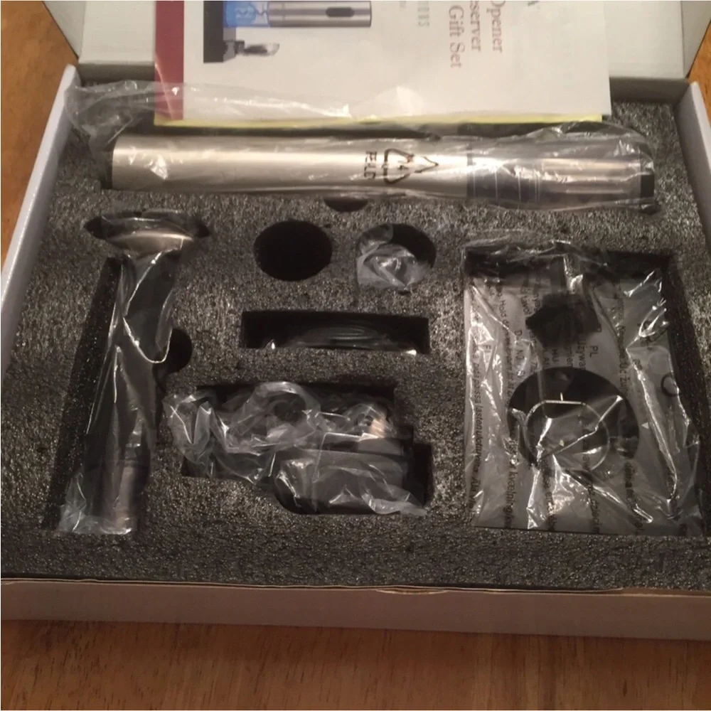 Secura Wine Bottle Opener and Preserver Set